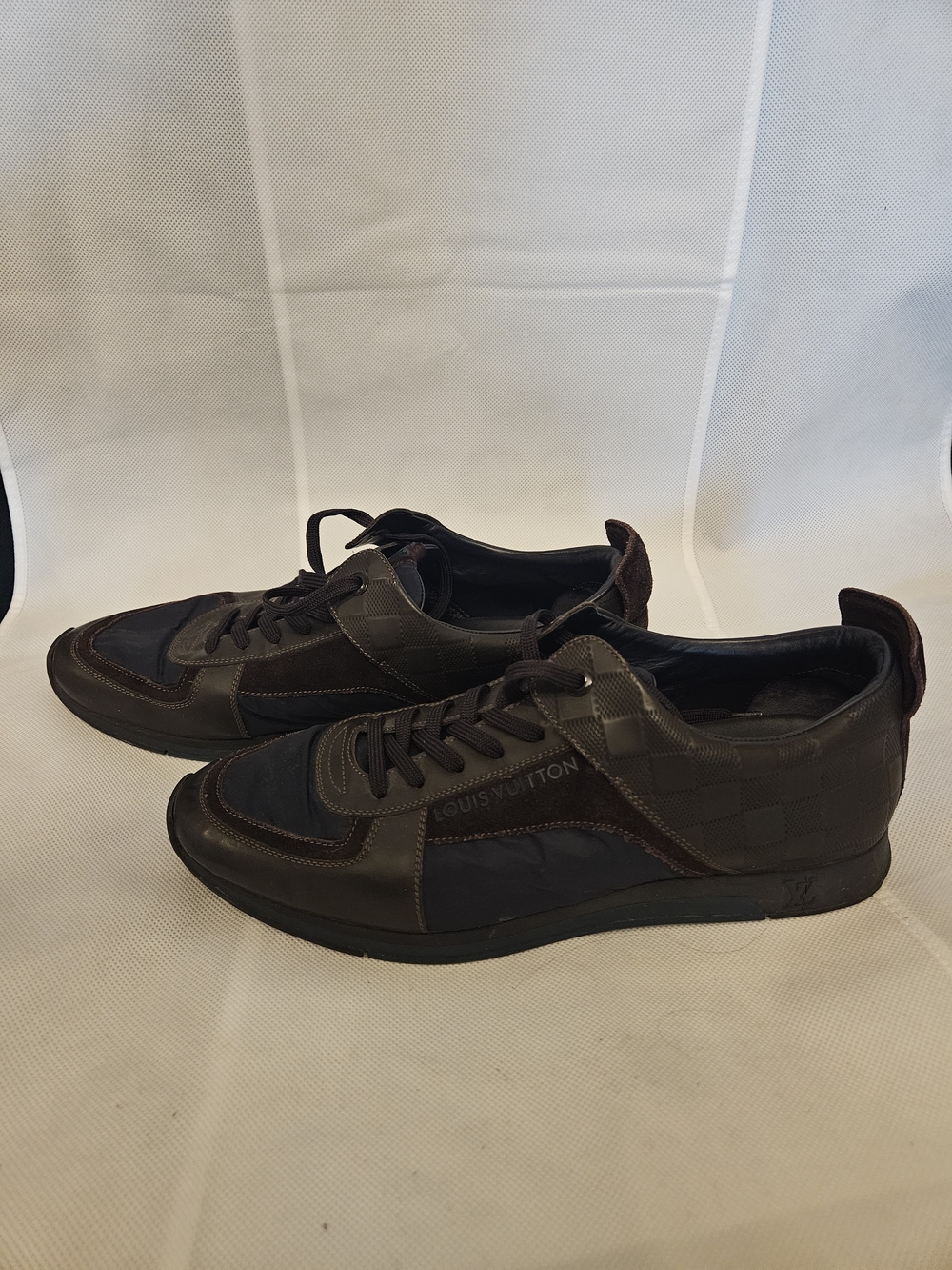 Louis Vuitton Men's Brown Low-Top Sneakers